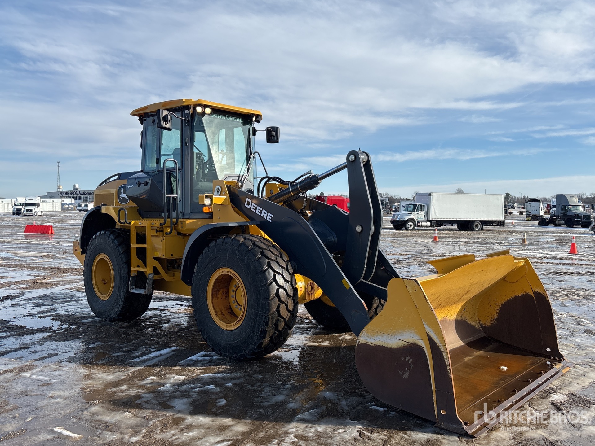 General Appearance with Picture, Right Front Corner