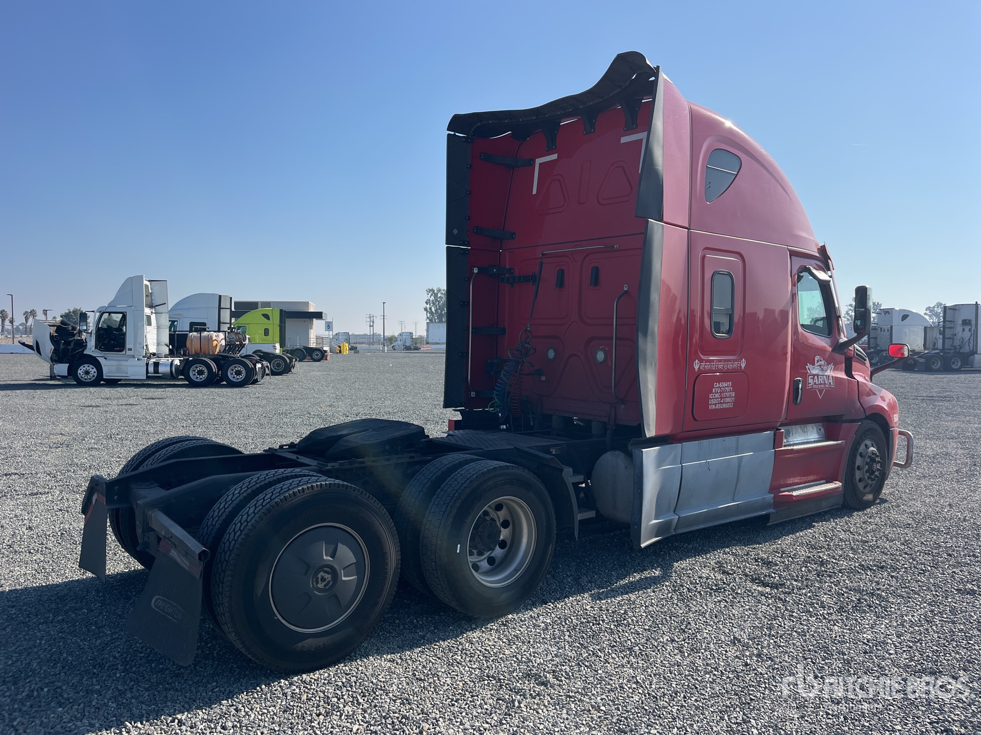 General Appearance with Picture, Right Rear Corner
