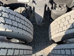 4 Underbody - Truck with 