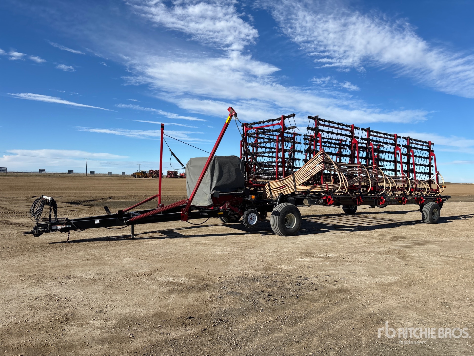 General Appearance with Bild, Ecke vorne links