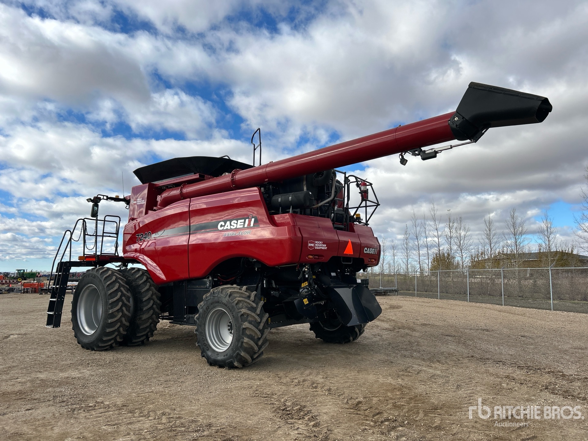 Aspect général with Image, coin arrière gauche