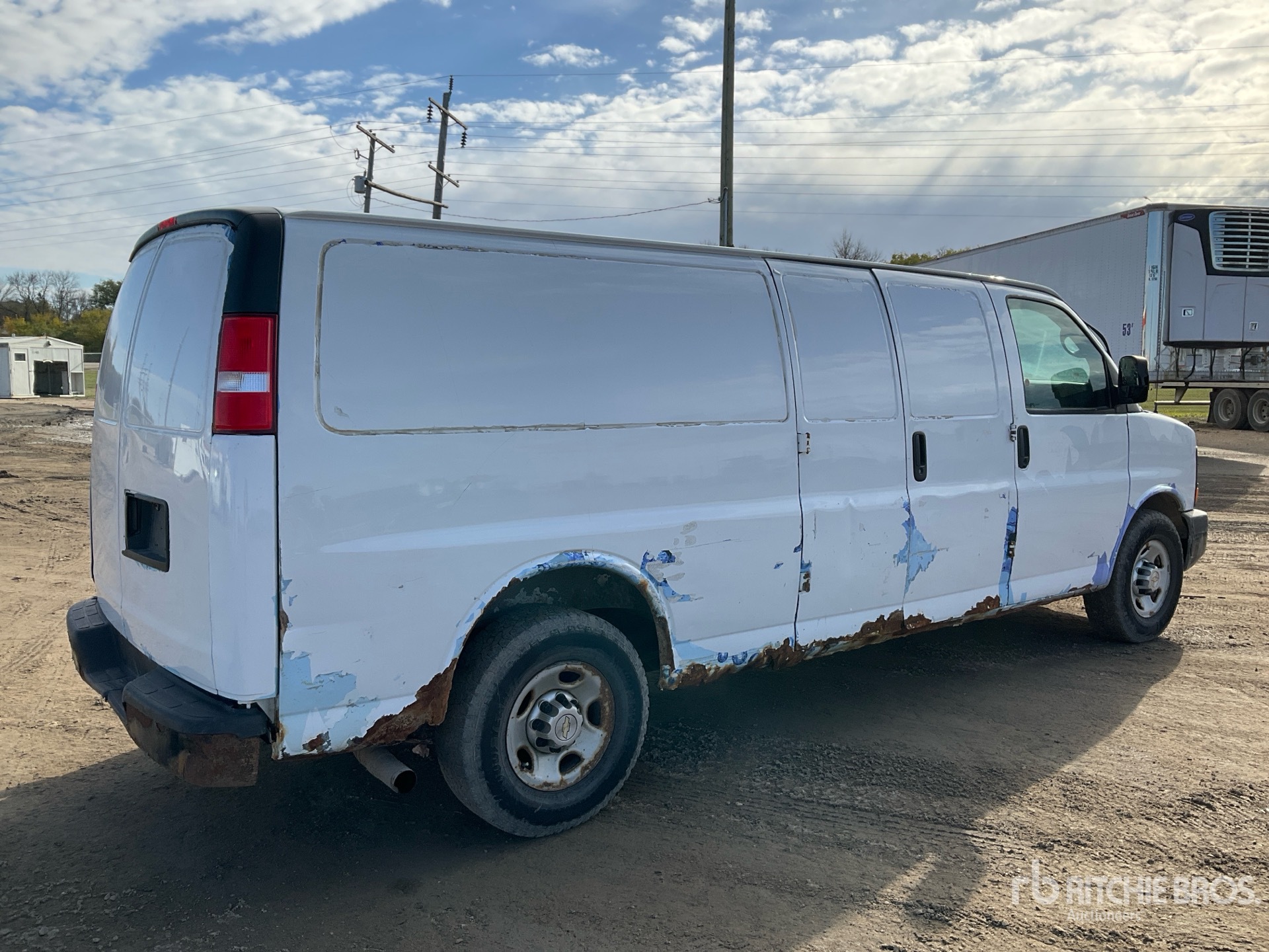 General Appearance with Picture, Right Rear Corner