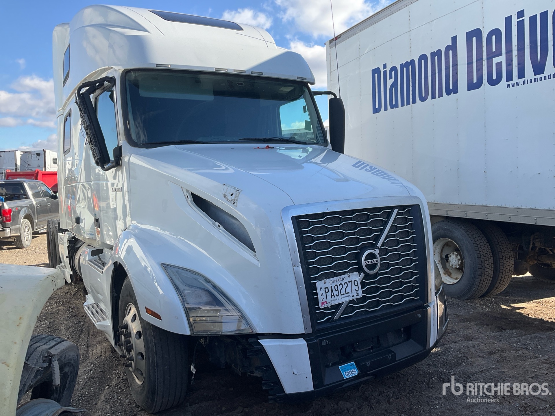 General Appearance with Picture, Right Front Corner