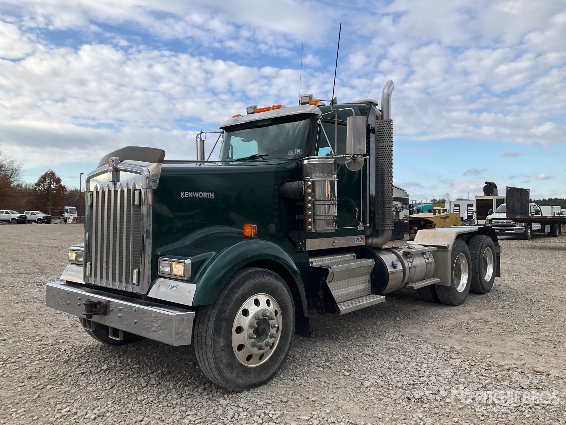 General Appearance with Picture, Left Front Corner