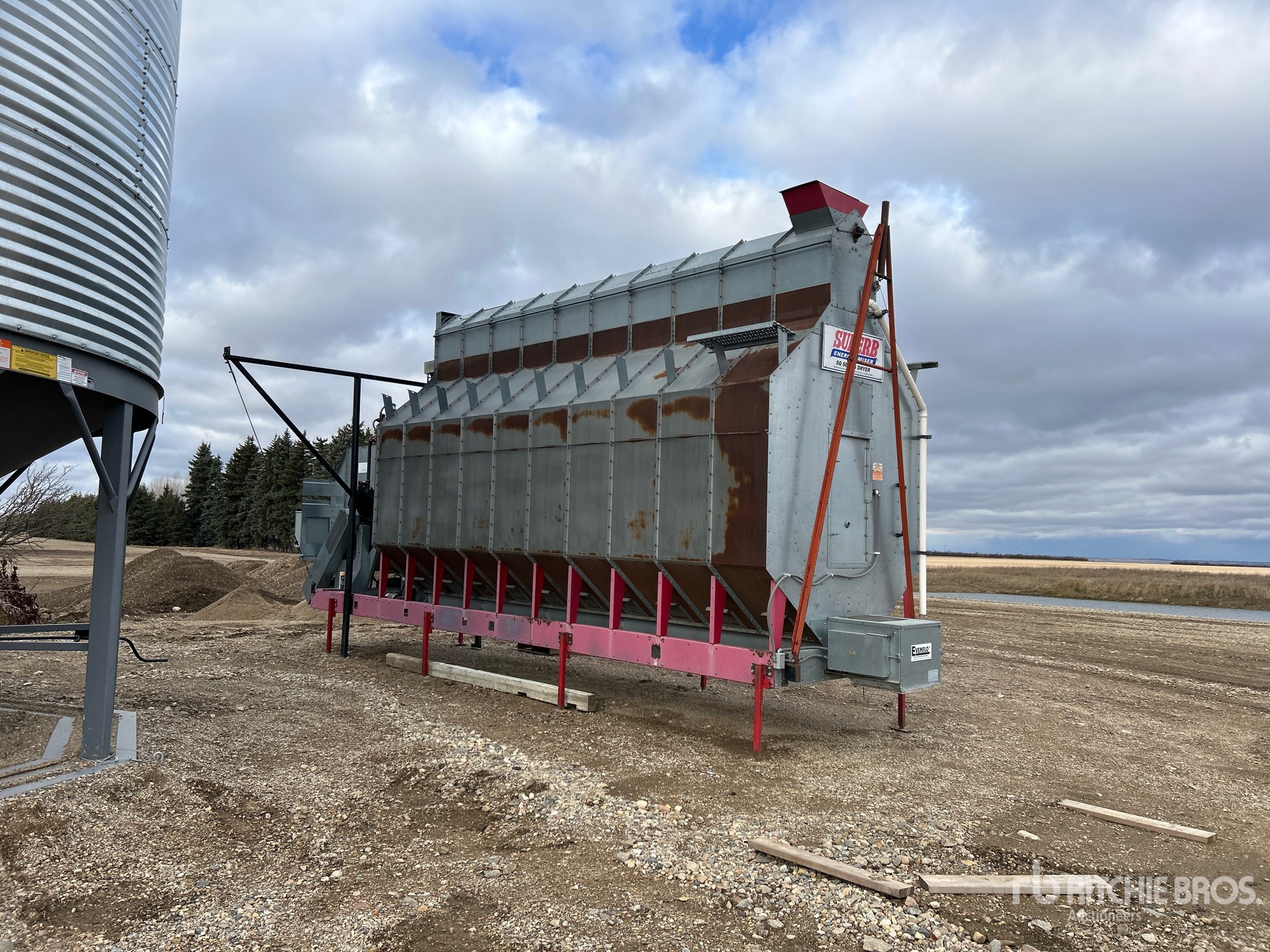 Aspect général with Image, coin avant droit