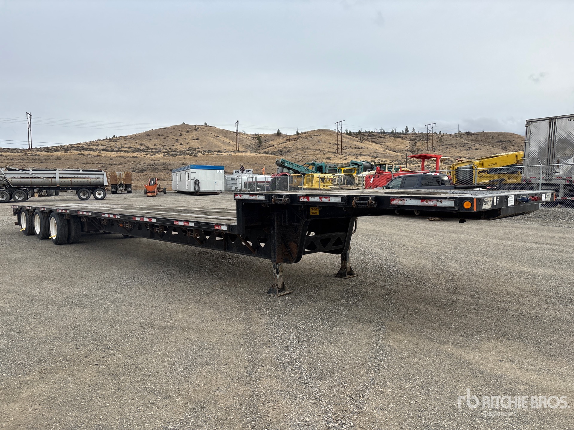 Aspect général with Image, coin avant droit