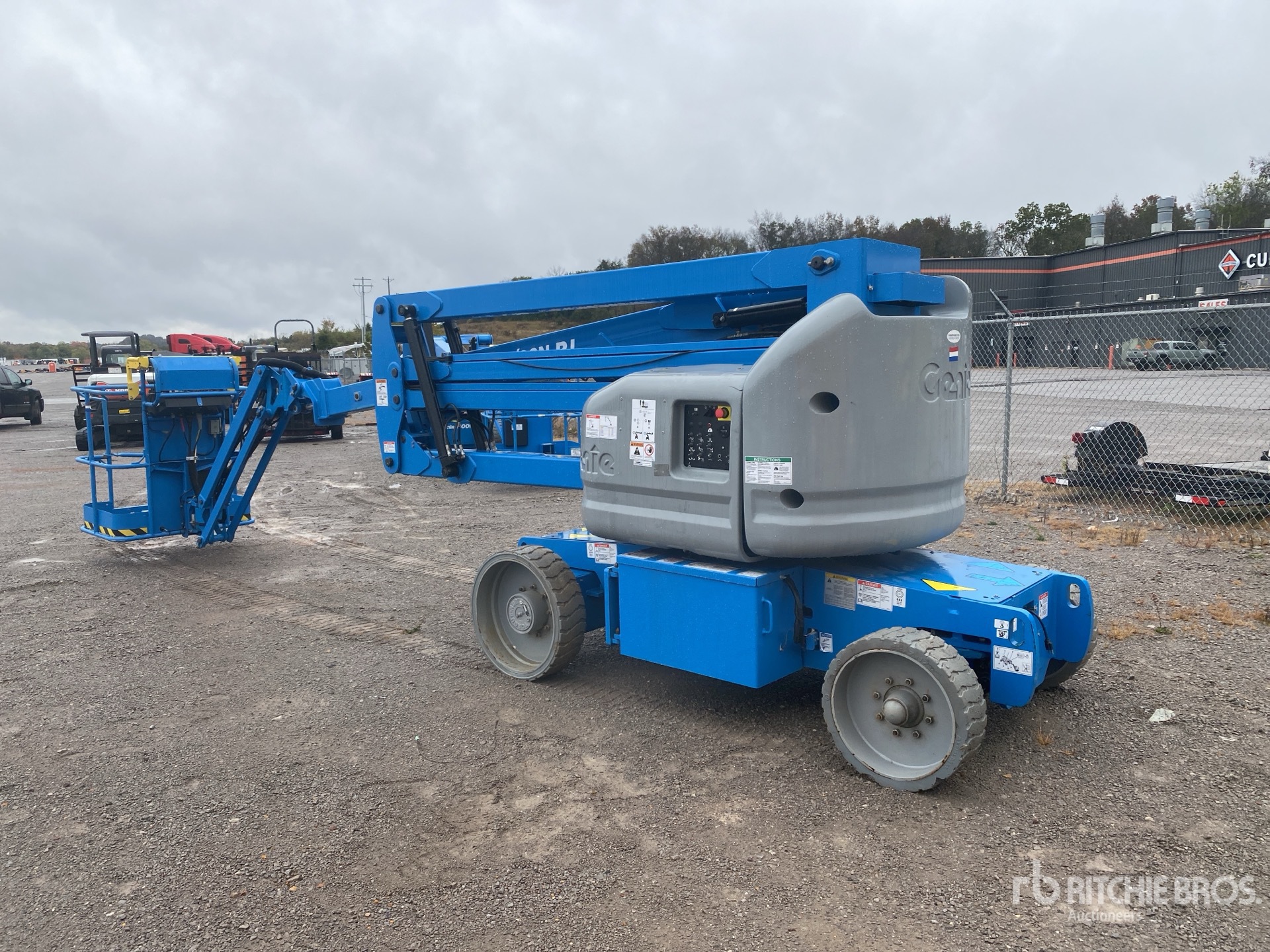 General Appearance with Imagen: esquina trasera izquierda