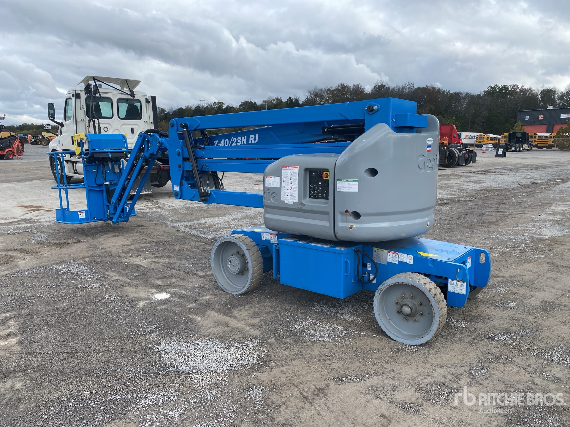 General Appearance with Picture, Left Rear Corner