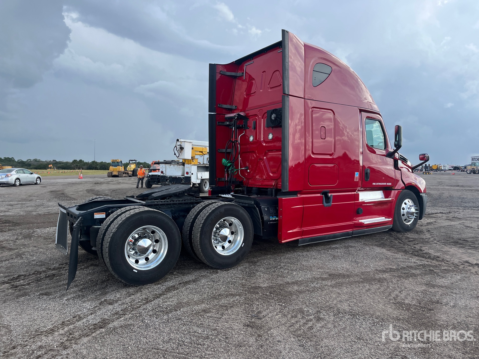 General Appearance with Bild, Ecke hinten rechts