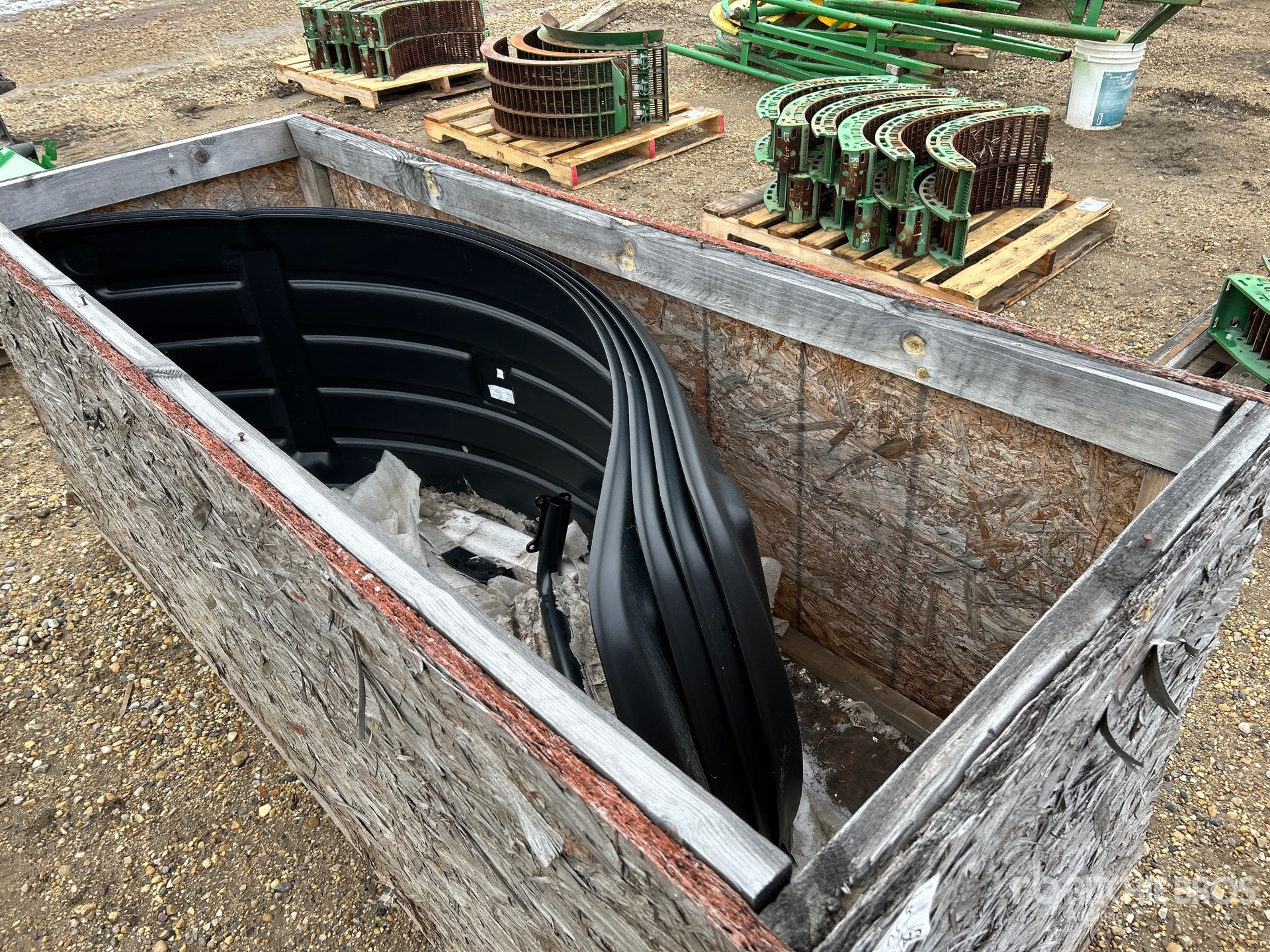 General Appearance with Image, coin avant droit