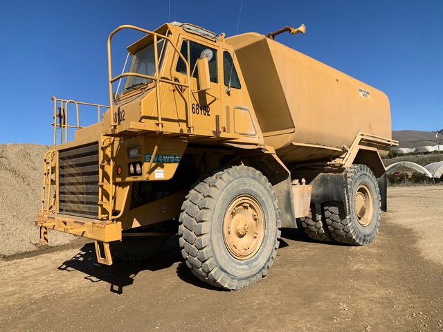 1985 Cat 773B Off-Highway Rigid Water Truck