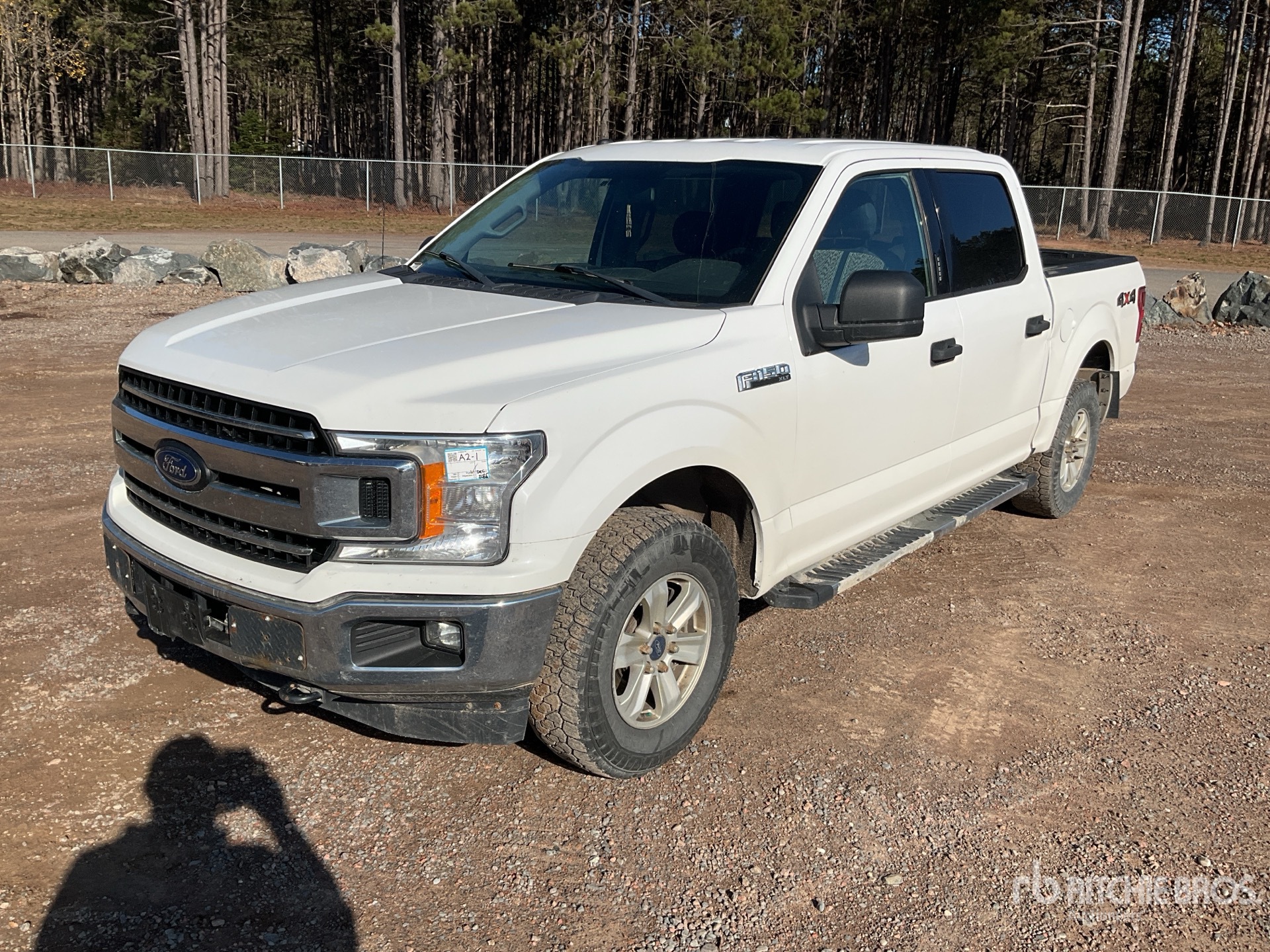 General Appearance with Featured Photo