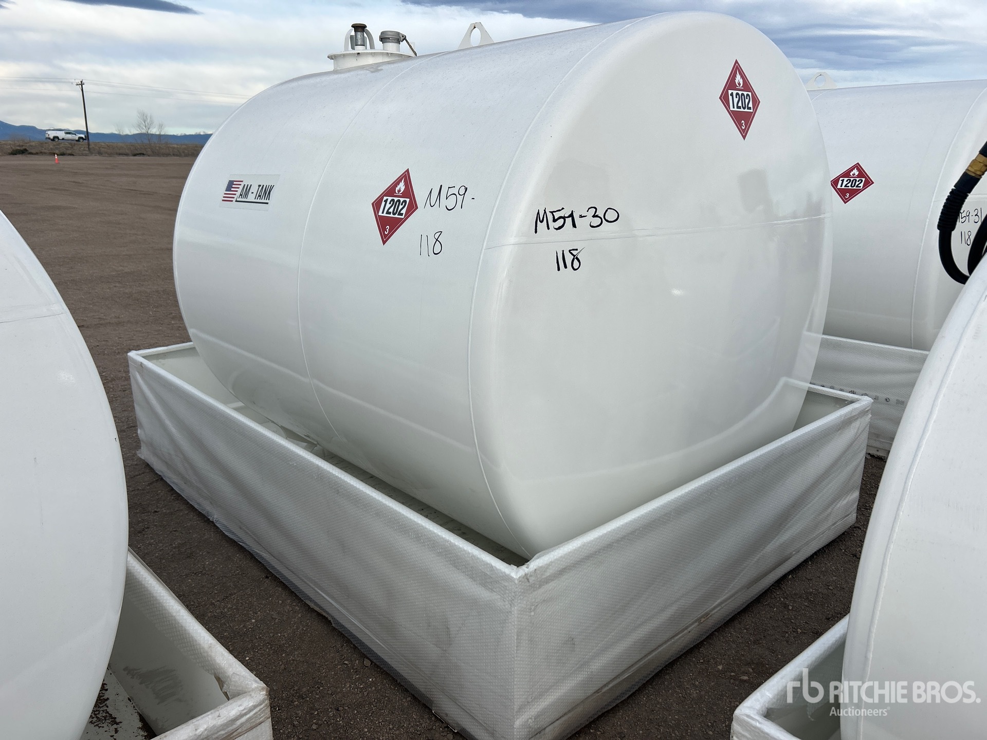 General Appearance with Bild, Ecke vorne links