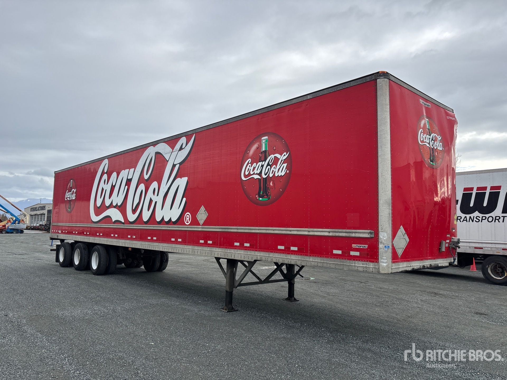 General Appearance with Bild, Ecke vorne rechts