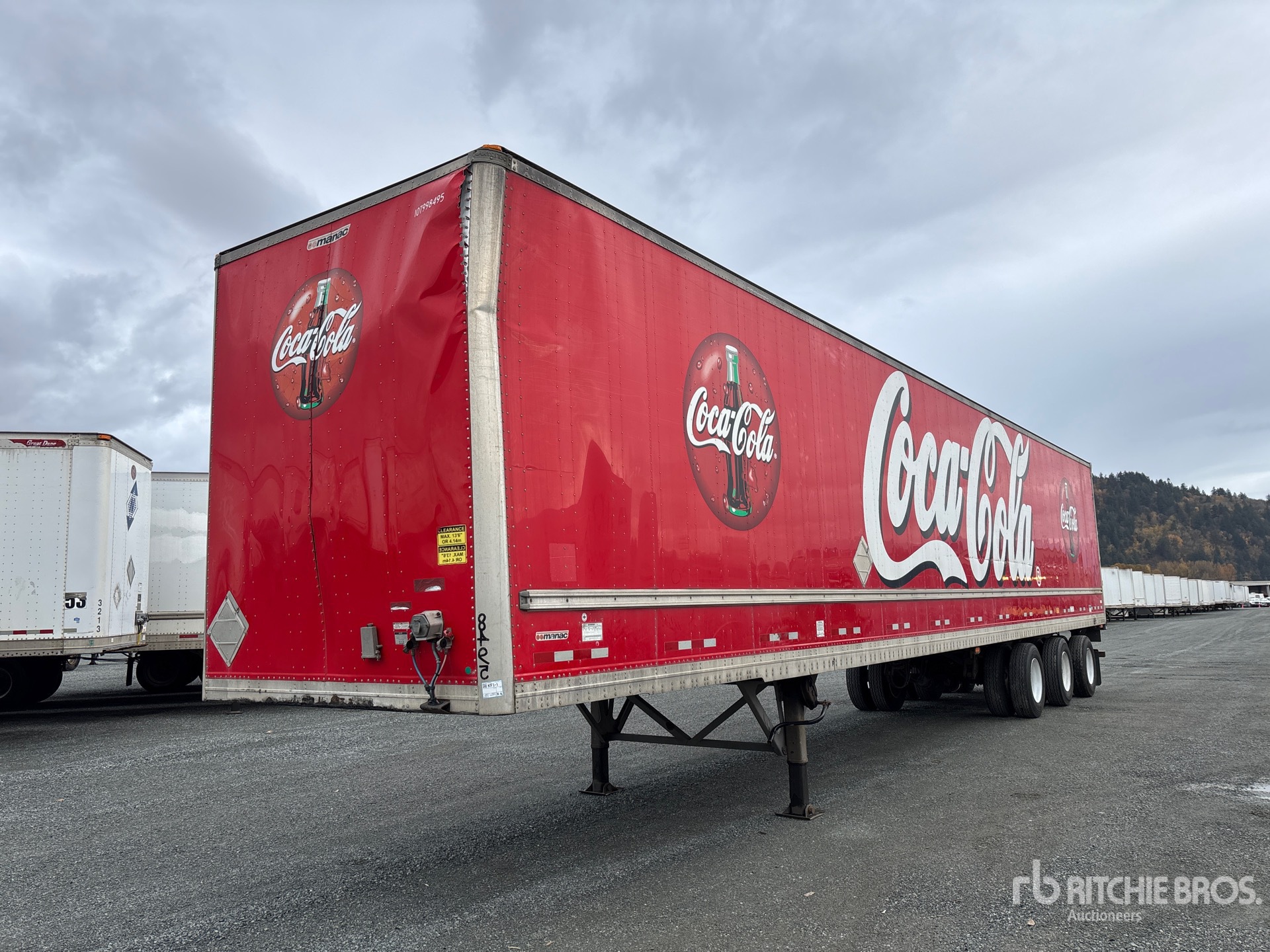 General Appearance with Bild, Ecke vorne links