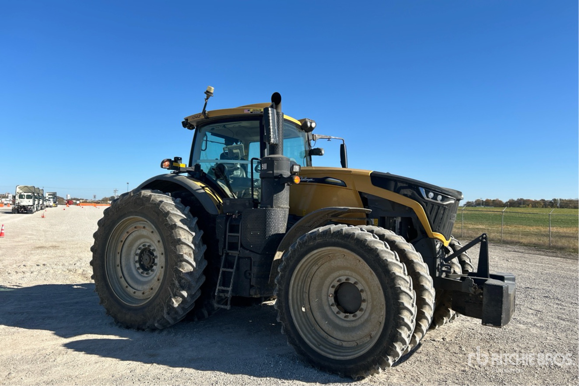 General Appearance with Picture, Right Front Corner