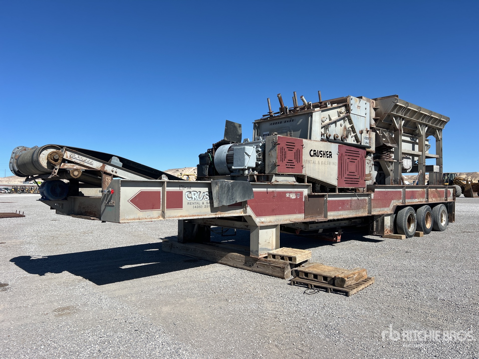 General Appearance with Image, coin avant gauche