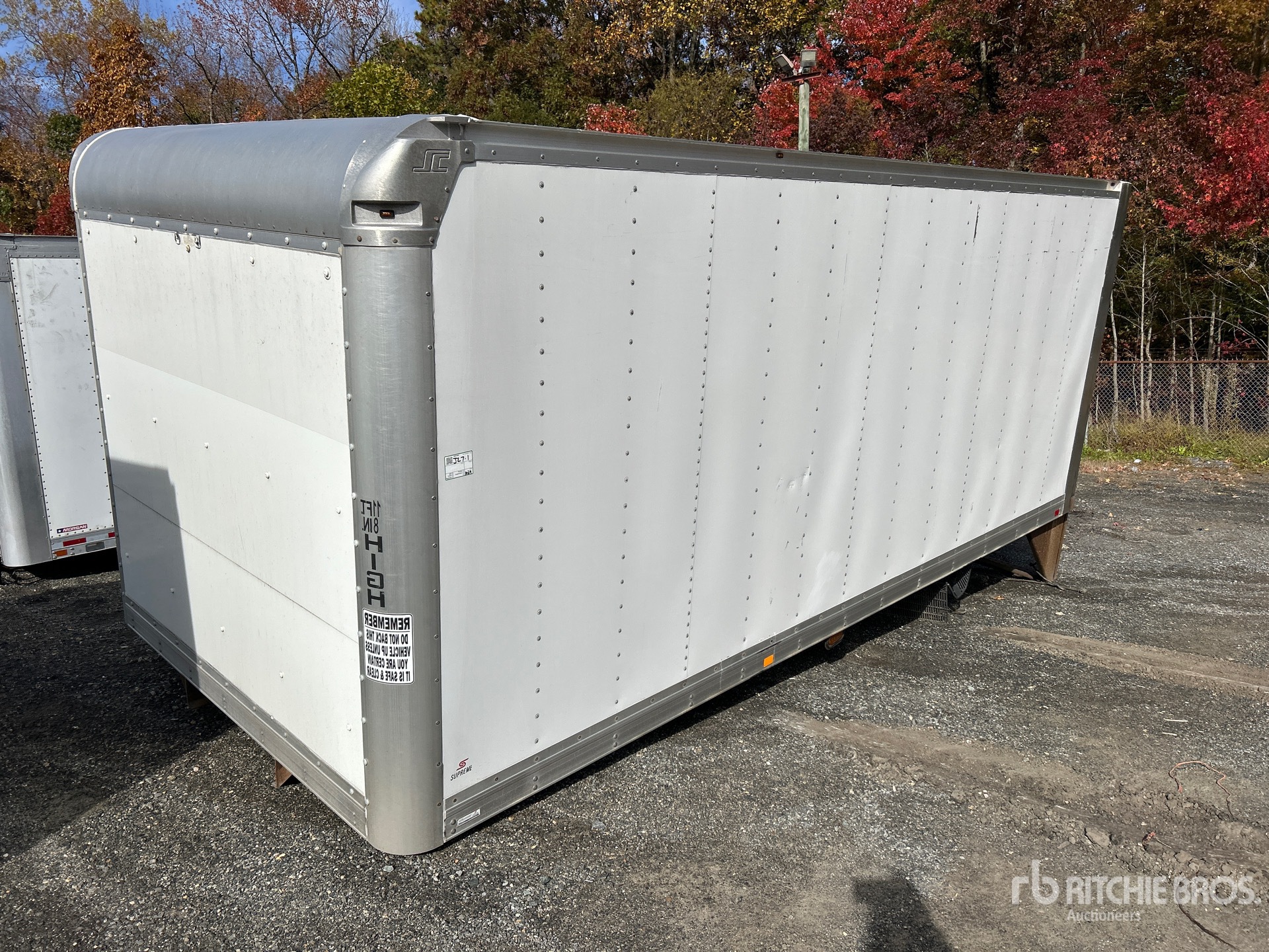 Aspect général with Image, coin avant gauche