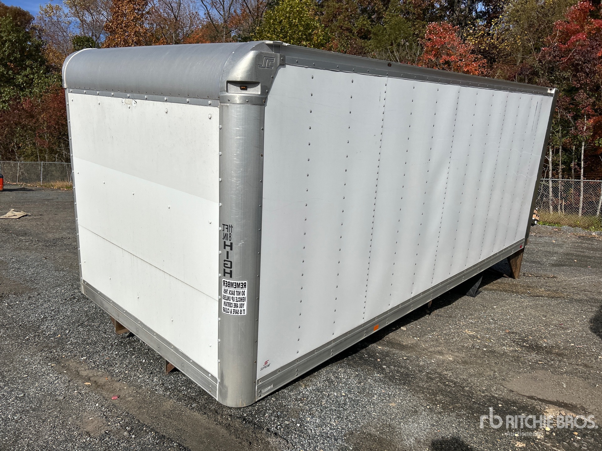 Aspect général with Image, coin avant gauche