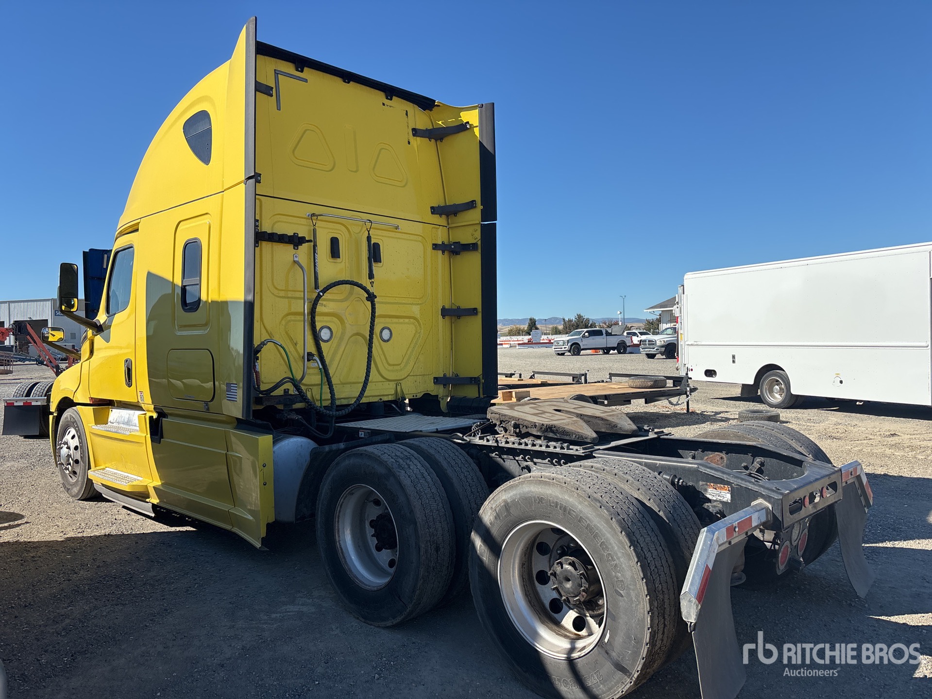 General Appearance with Imagen: esquina trasera izquierda