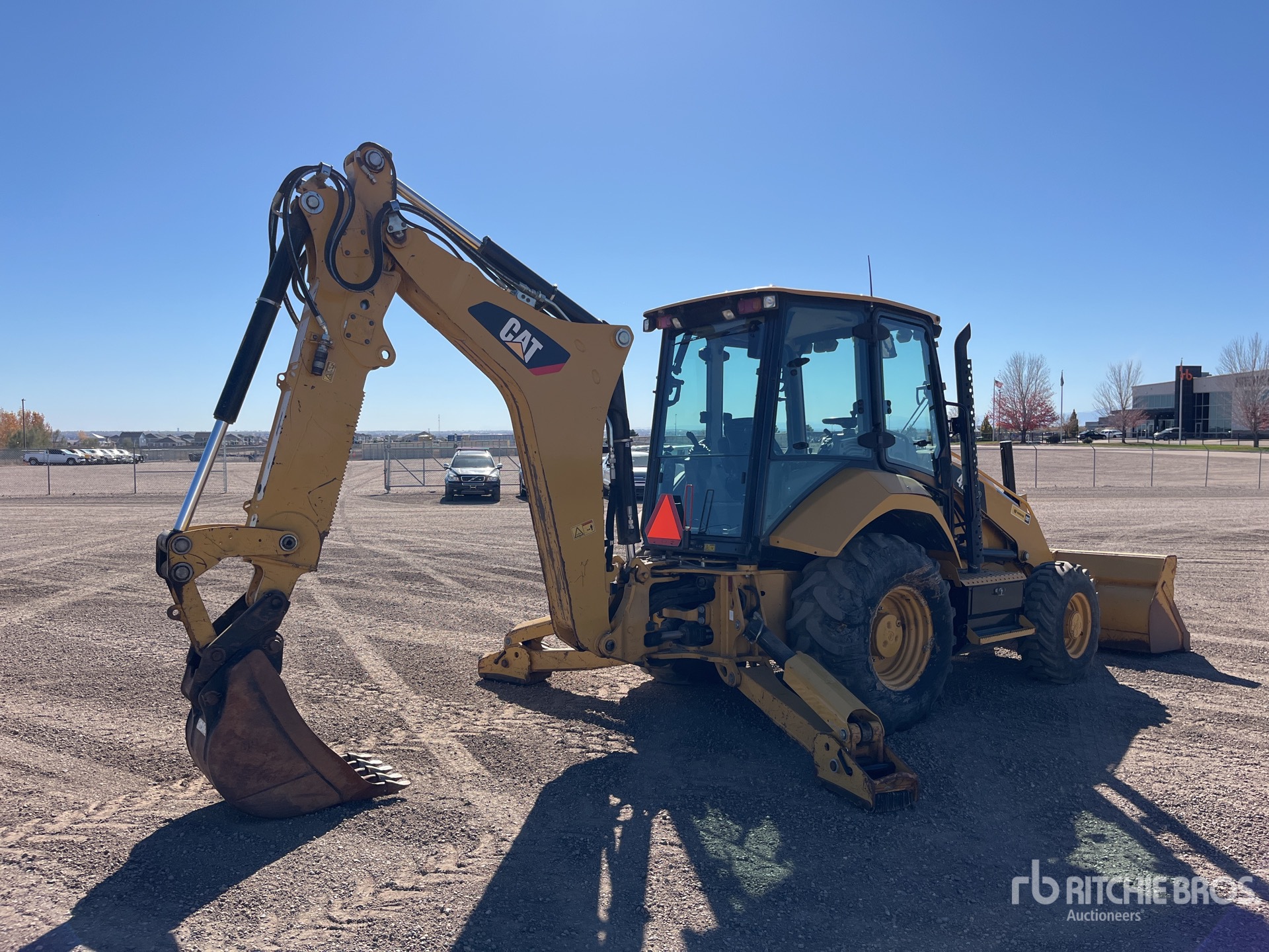 General Appearance with Foto, angolo anteriore sinistro