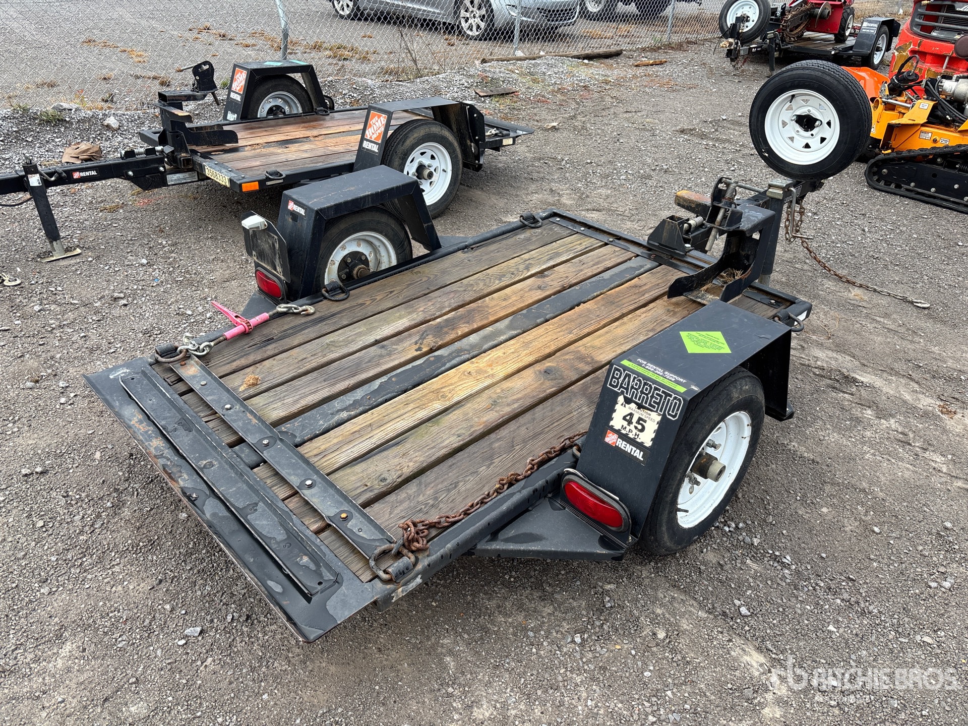 General Appearance with Picture, Right Rear Corner