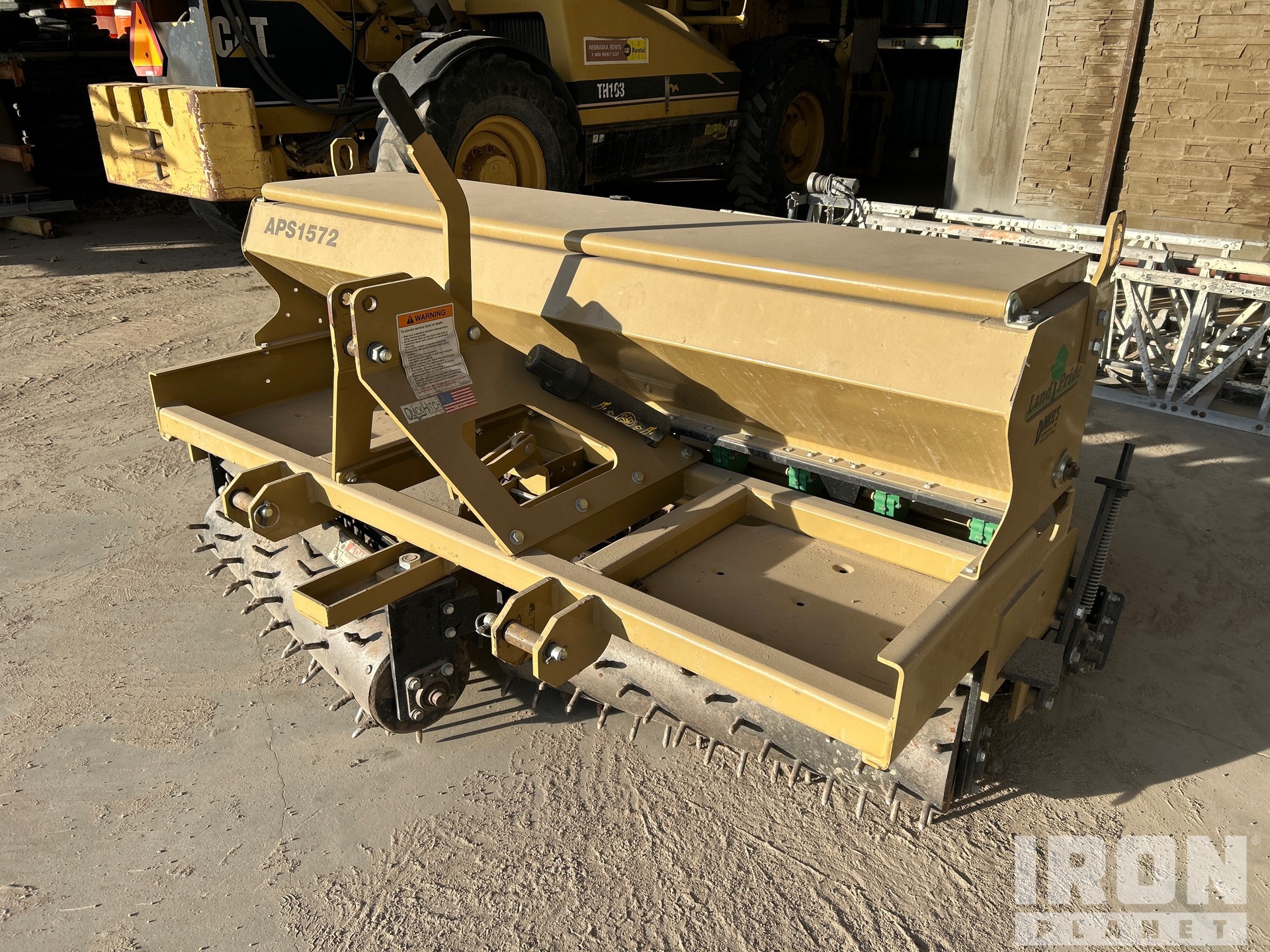 General Appearance with Featured Photo