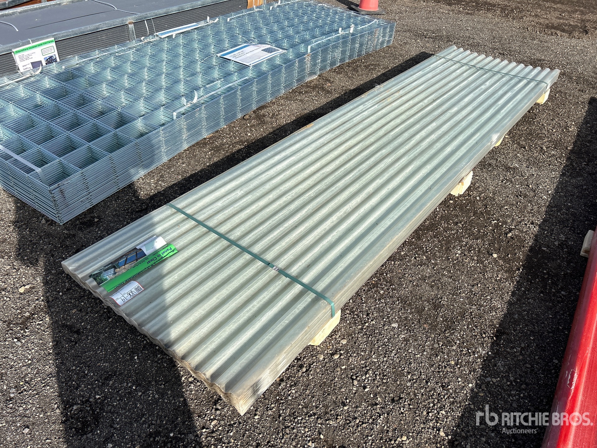 General Appearance with Bild, Ecke vorne rechts