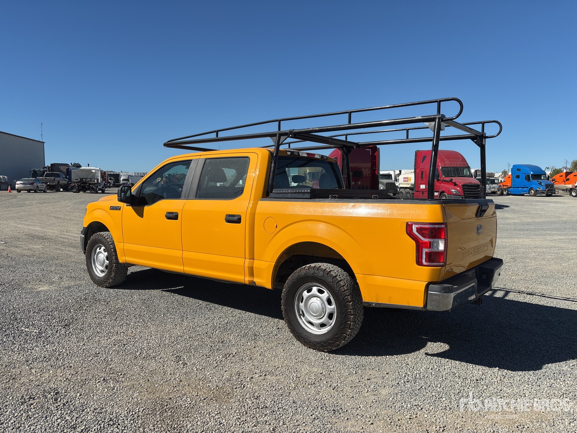 General Appearance with Picture, Left Rear Corner