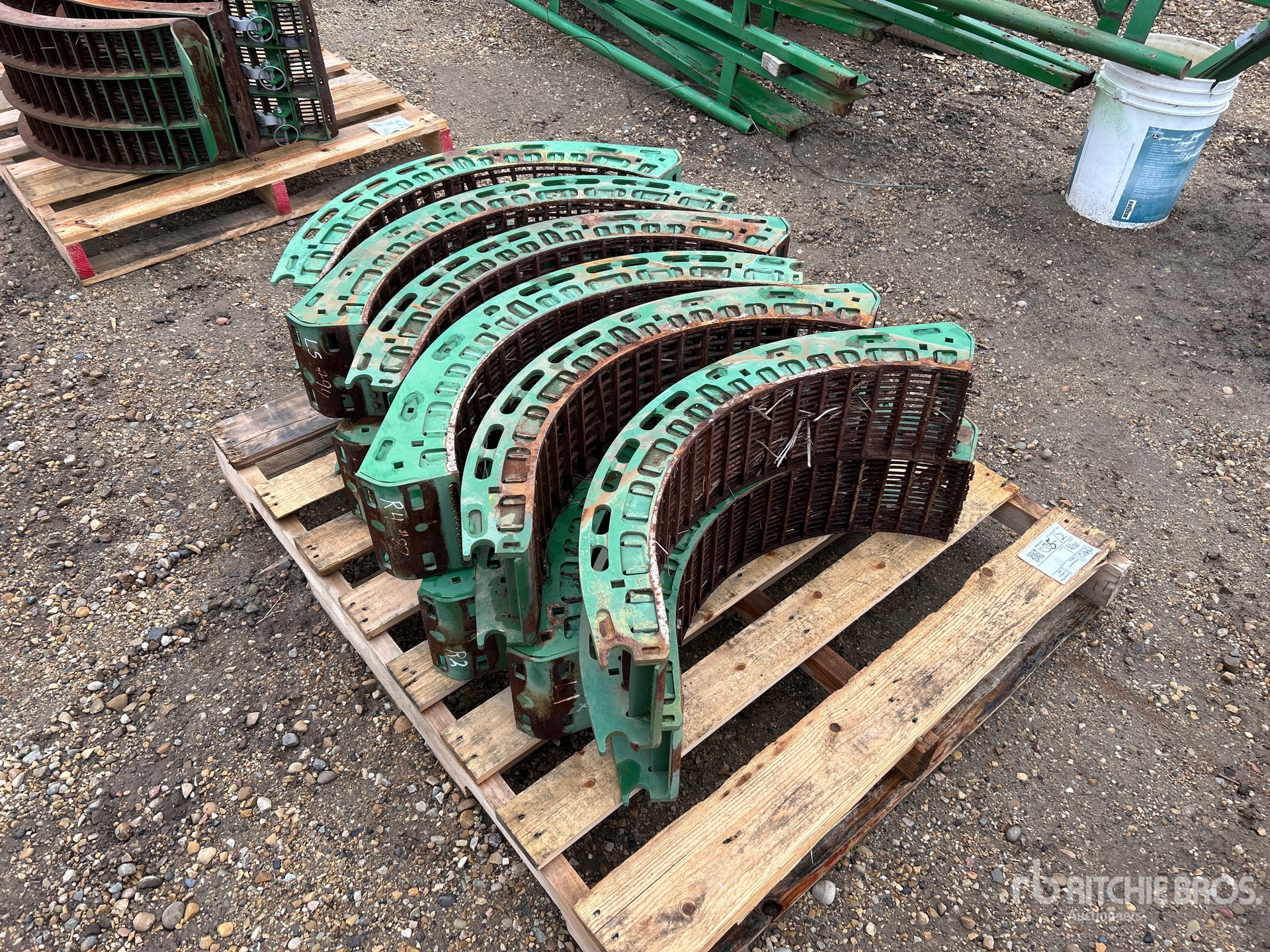 General Appearance with Image, coin avant droit