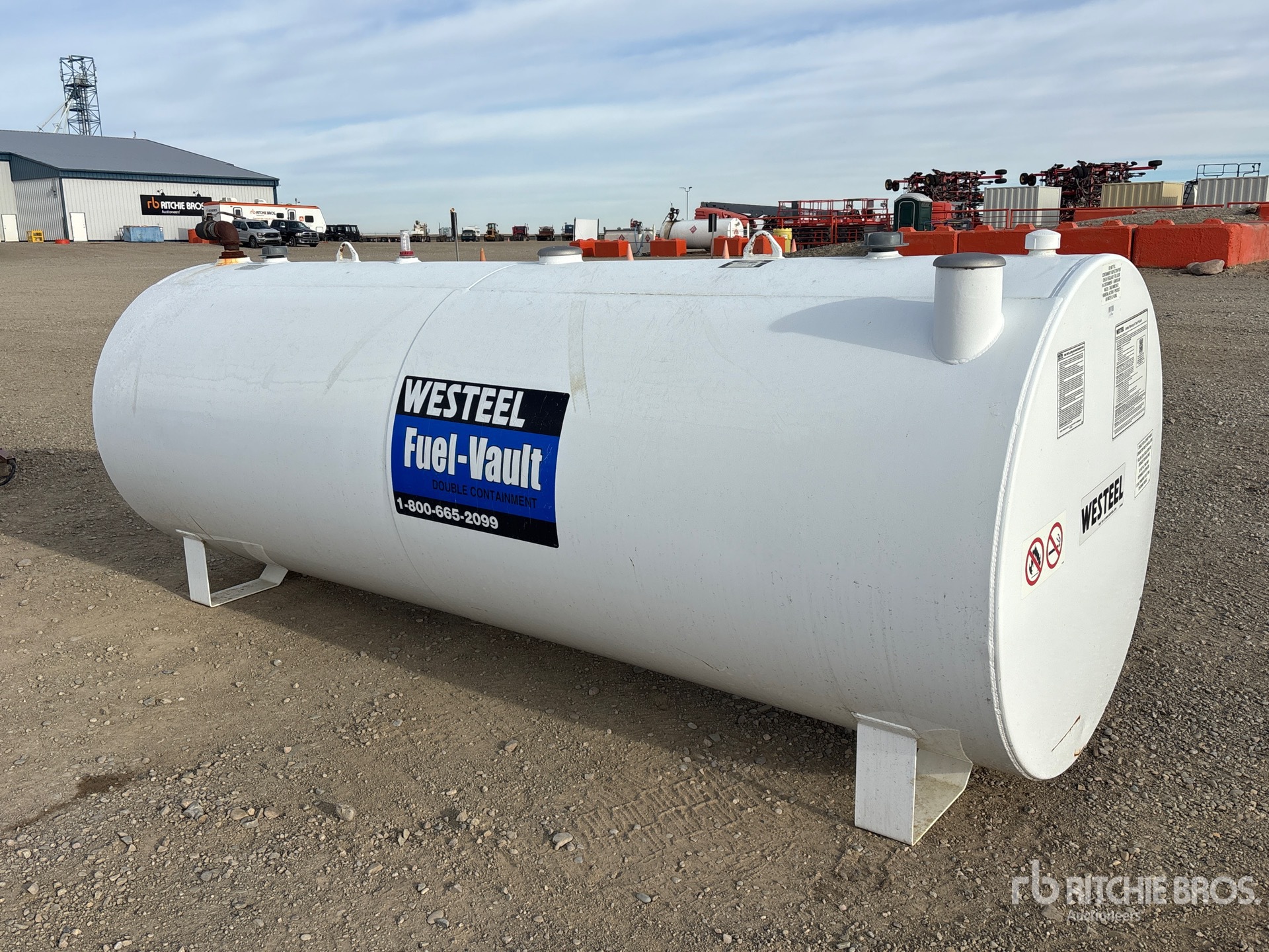 General Appearance with Foto, angolo anteriore sinistro