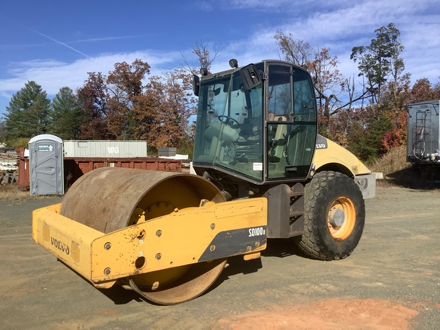 2009 (unverified) Volvo SD100D Smooth Drum Compactor