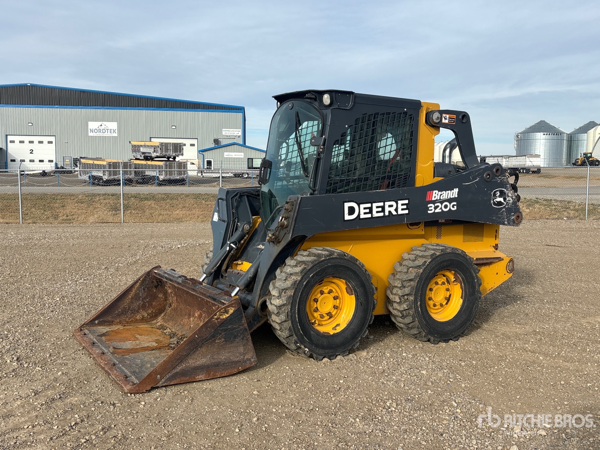 General Appearance with Imagen: esquina delantera izquierda