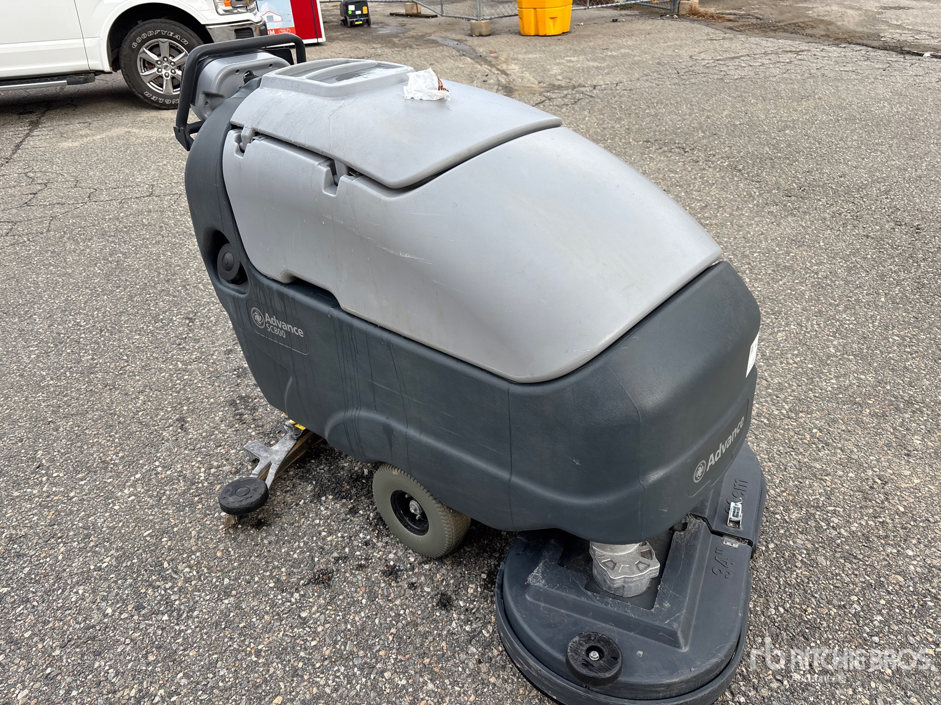 General Appearance with Foto, angolo anteriore destro