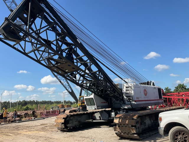 1999 (unverified) Terex/American HC210 210 ton Lattice-Boom Crawler Crane
