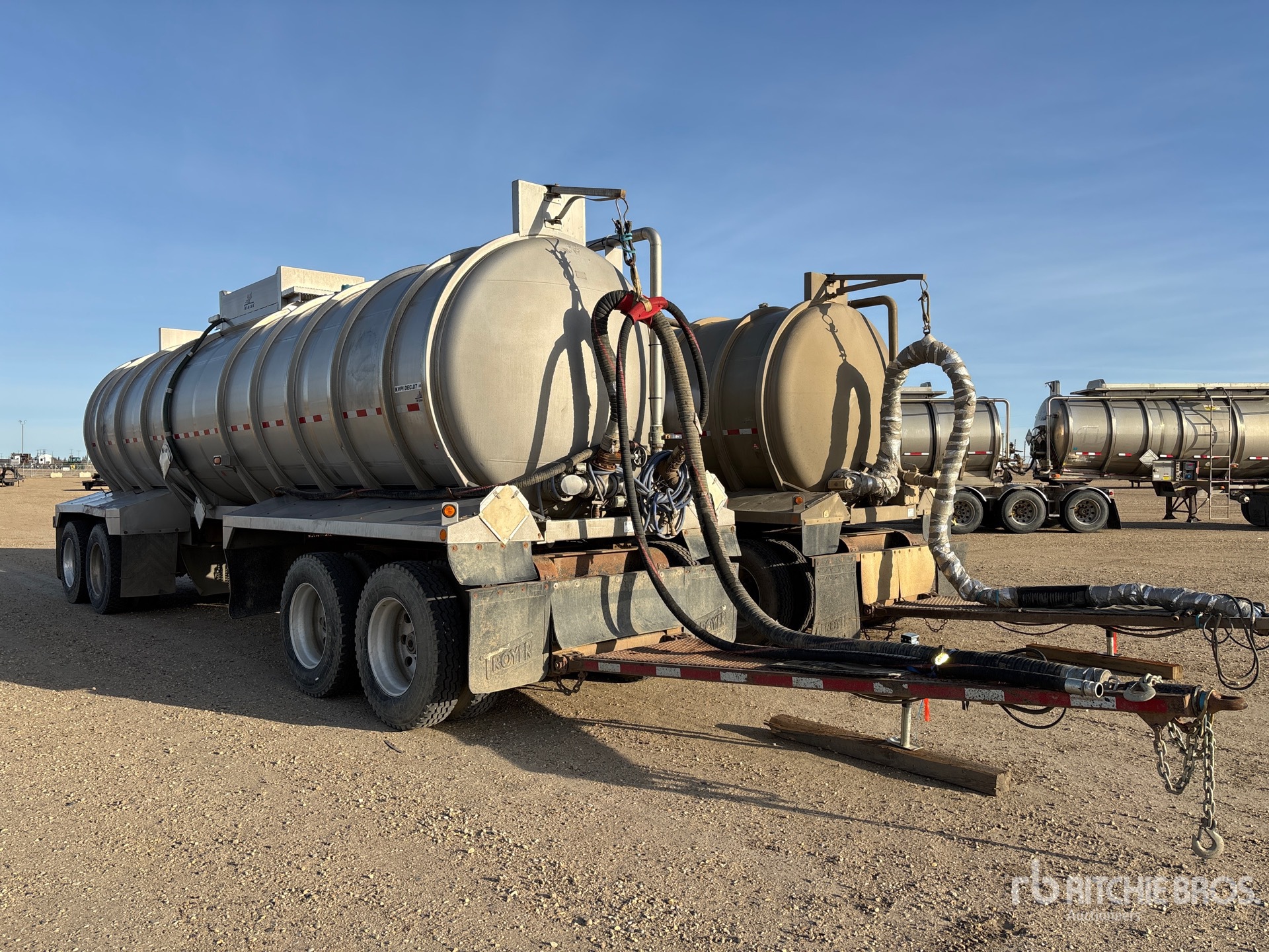 Aspect général with Image, coin avant droit