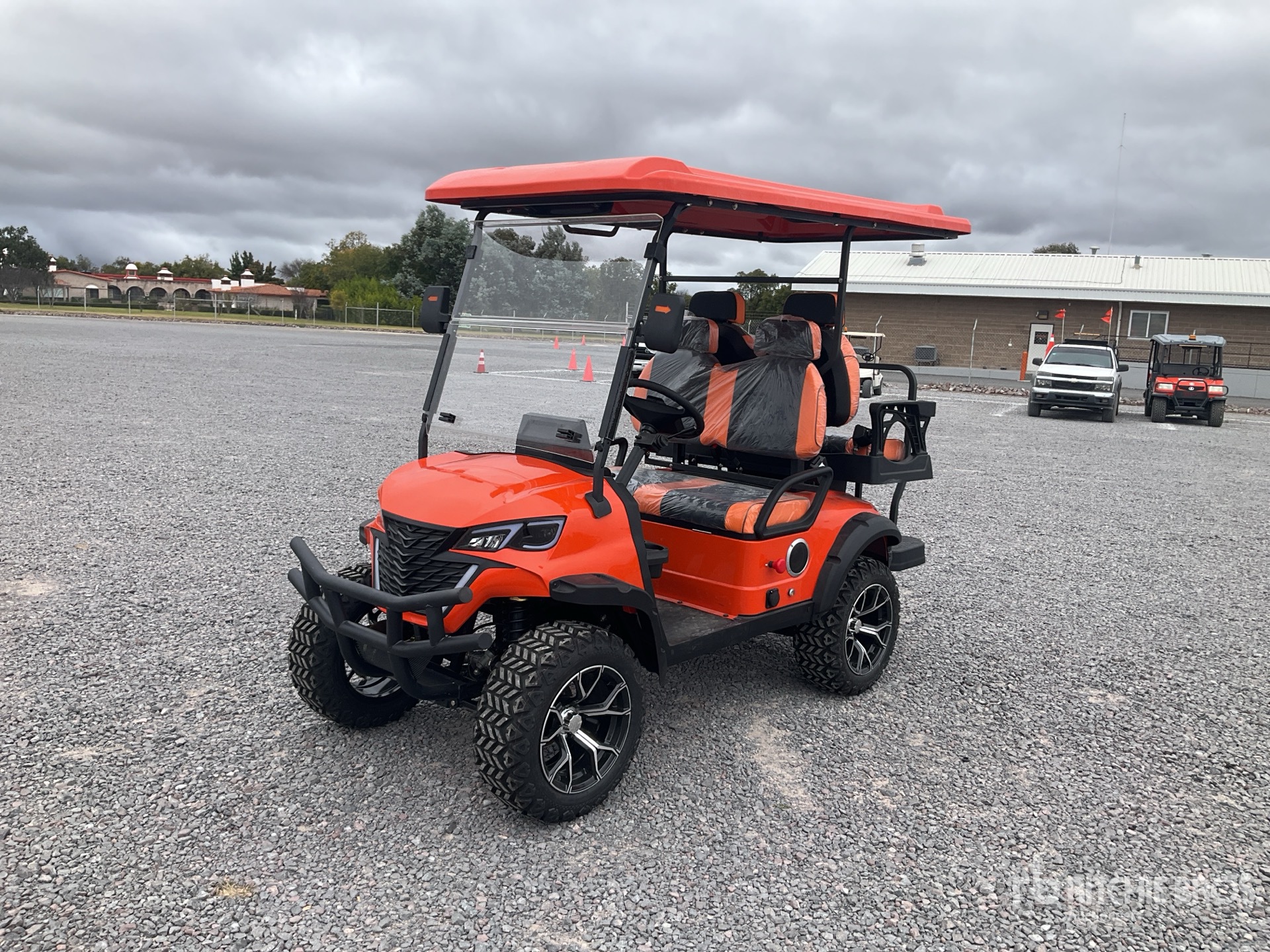 General Appearance with Featured Photo