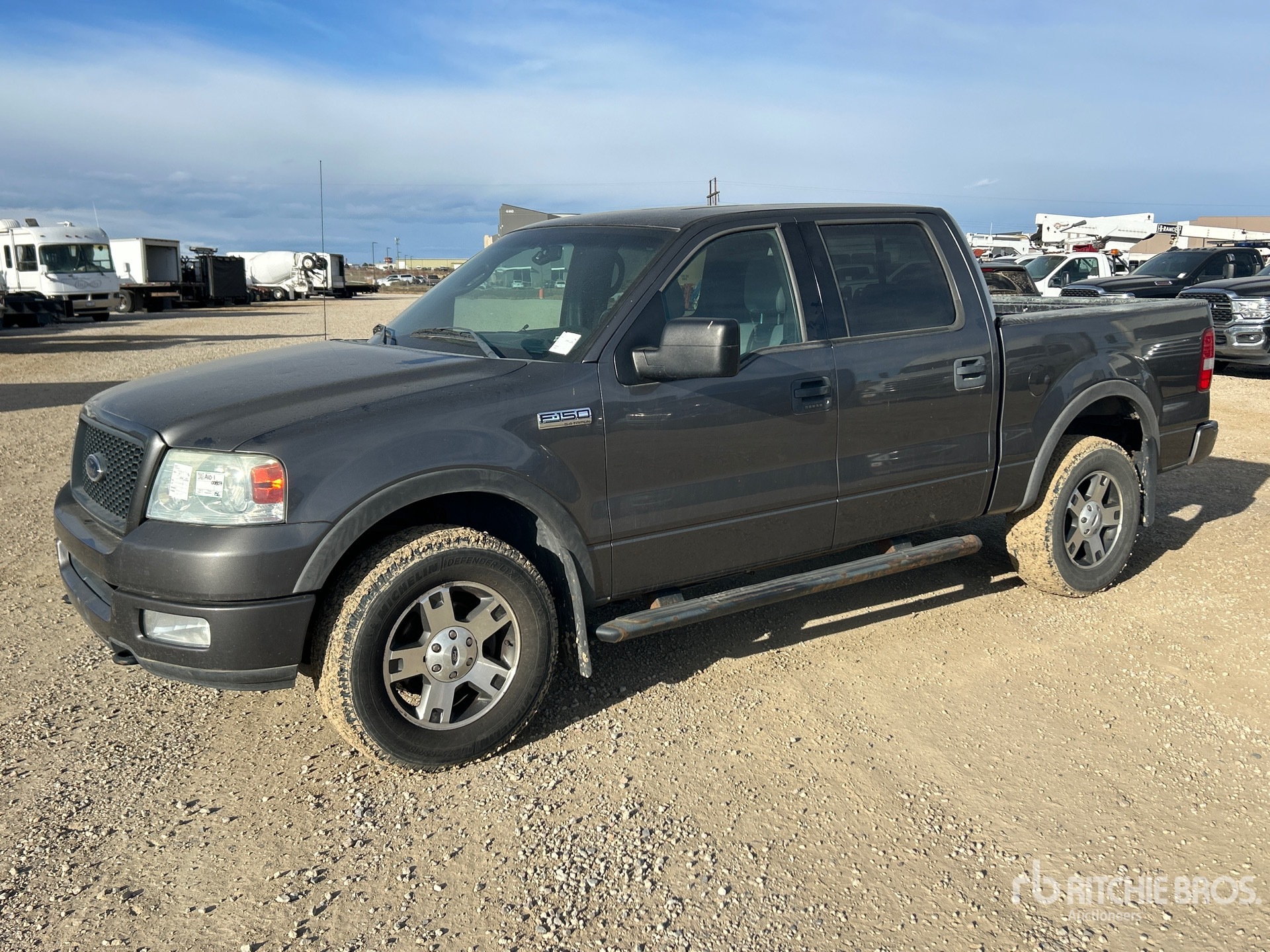 General Appearance with Picture, Left Front Corner