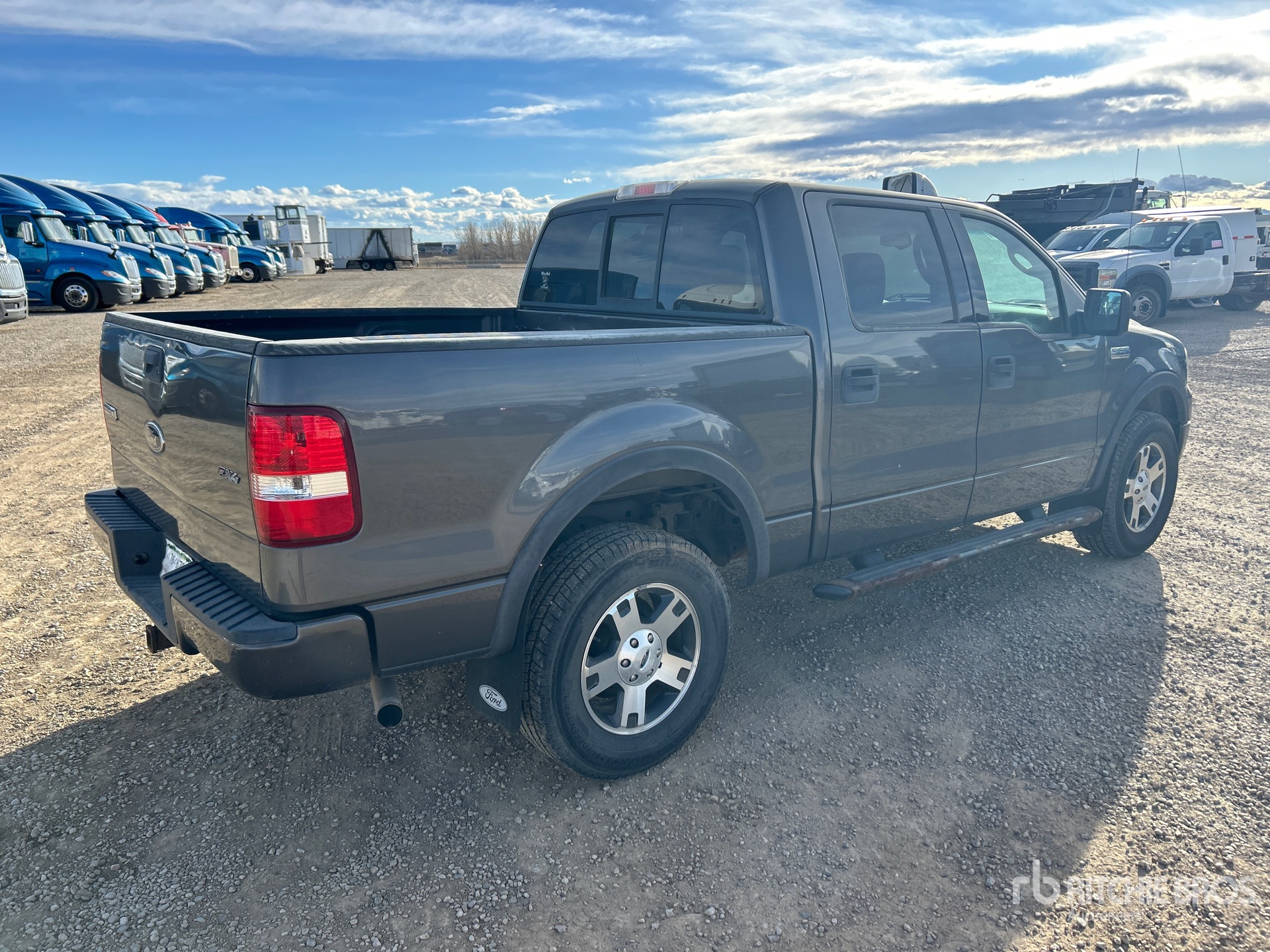 General Appearance with Picture, Right Rear Corner