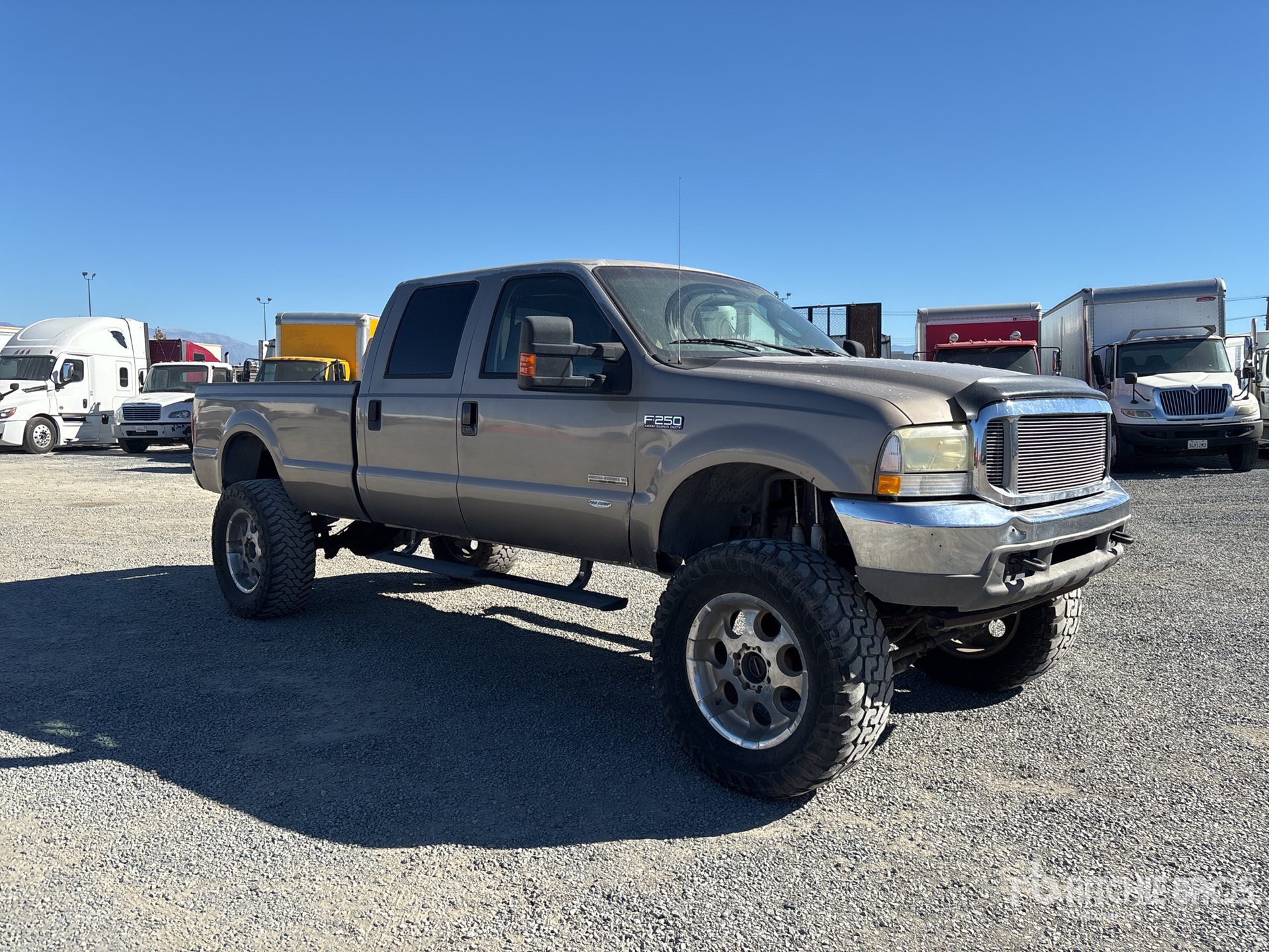 General Appearance with Bild, Ecke vorne rechts