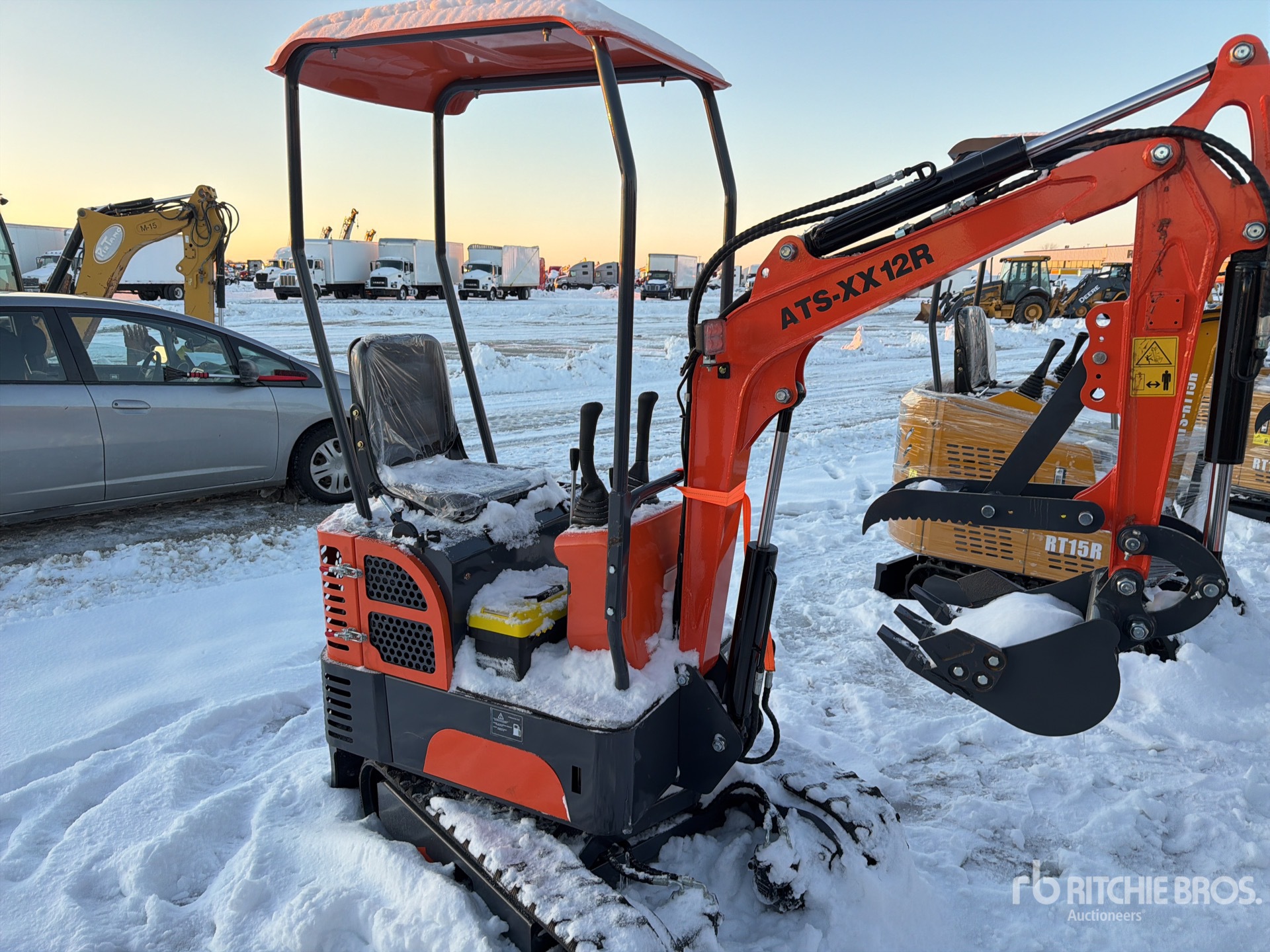 General Appearance with Picture, Right Front Corner