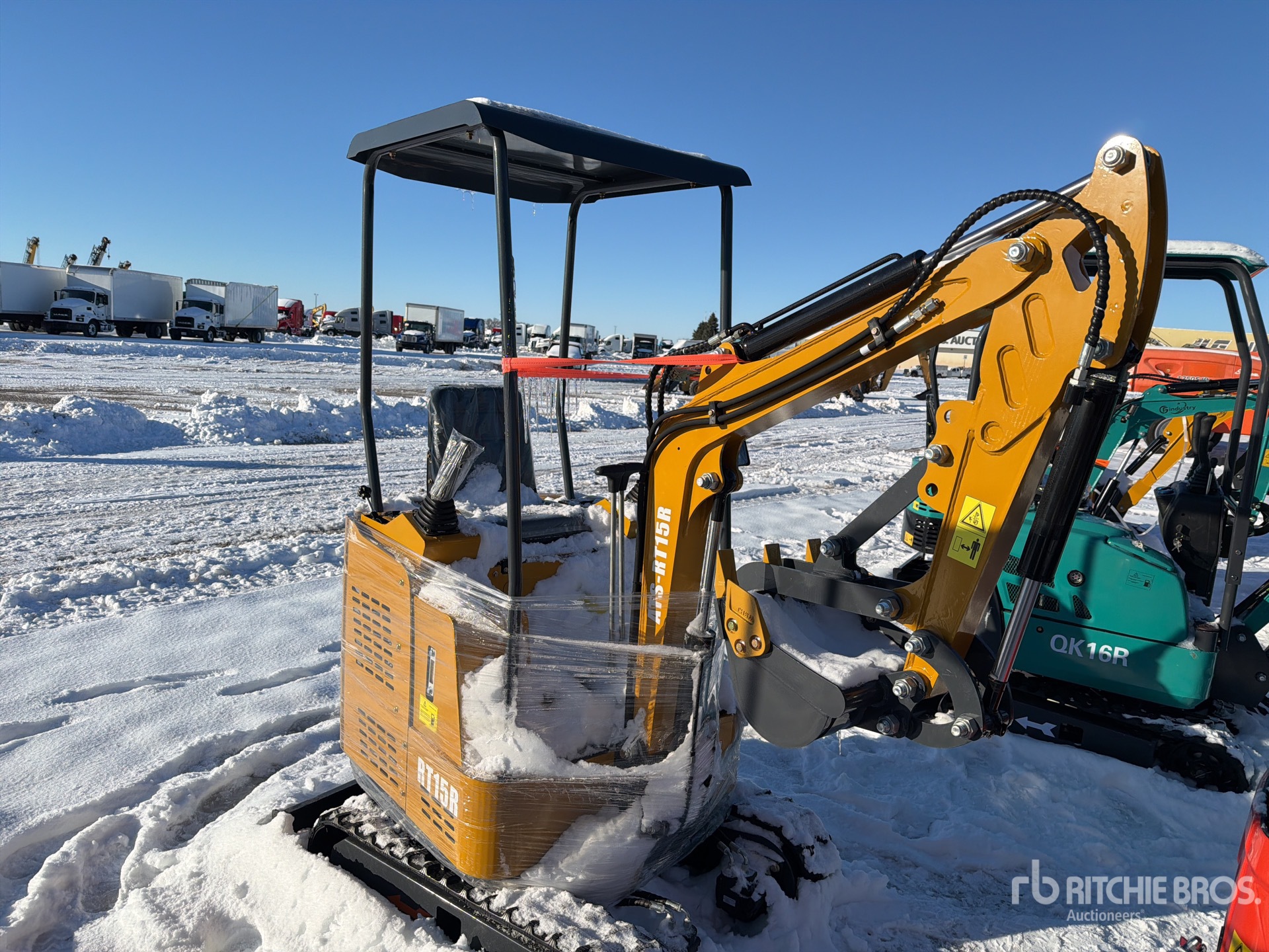 General Appearance with Picture, Right Front Corner