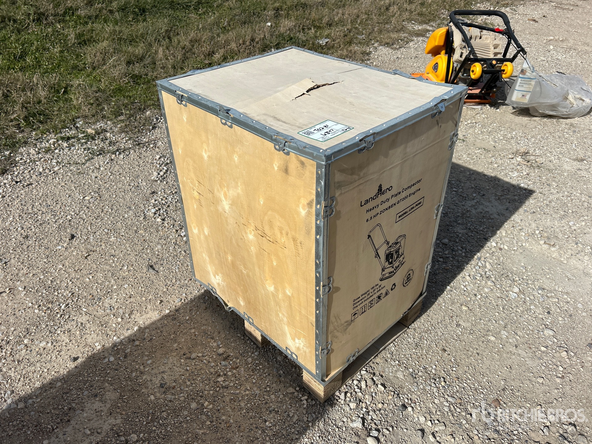 General Appearance with Picture, Left Front Corner