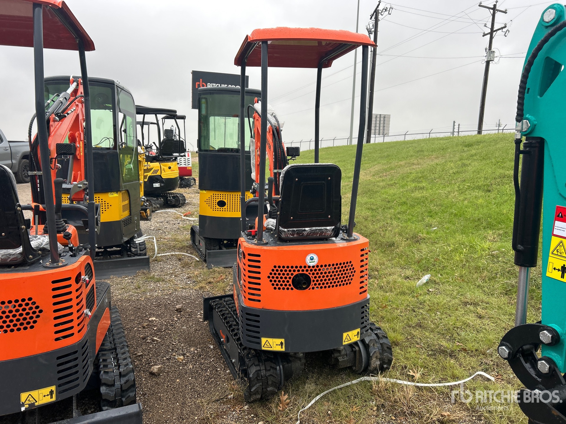 General Appearance with Picture, Left Rear Corner