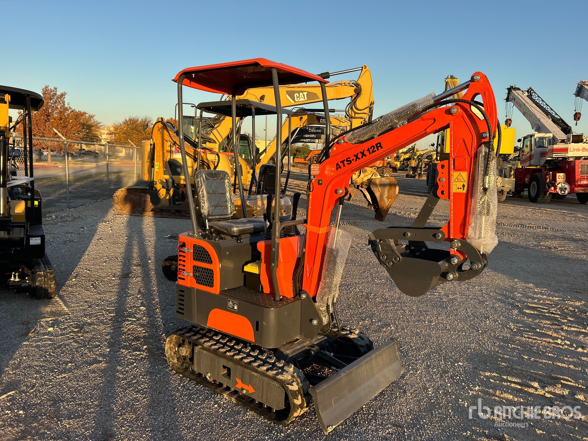 General Appearance with Picture, Right Front Corner