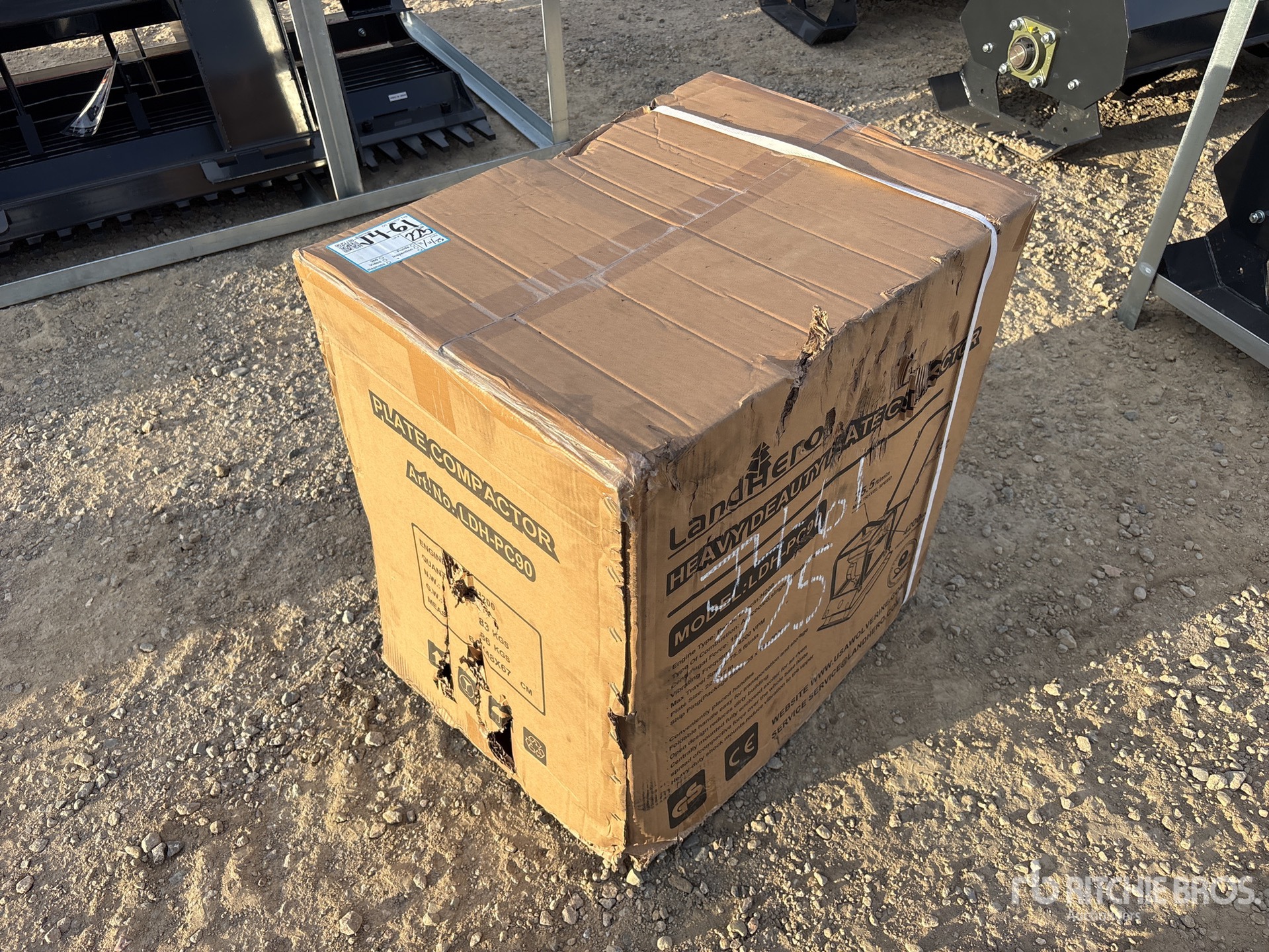 General Appearance with Picture, Right Front Corner