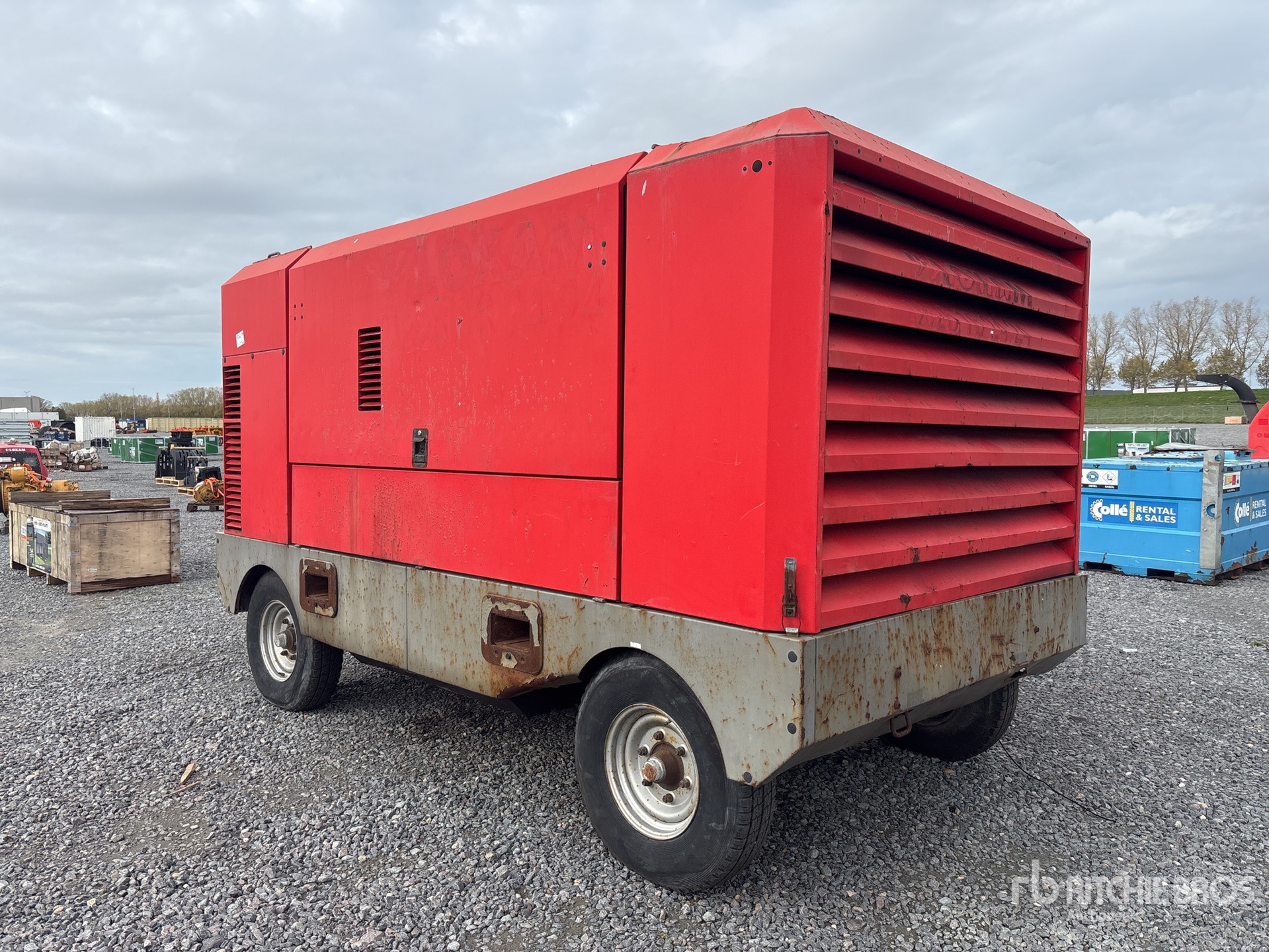 General Appearance with Picture, Right Front Corner