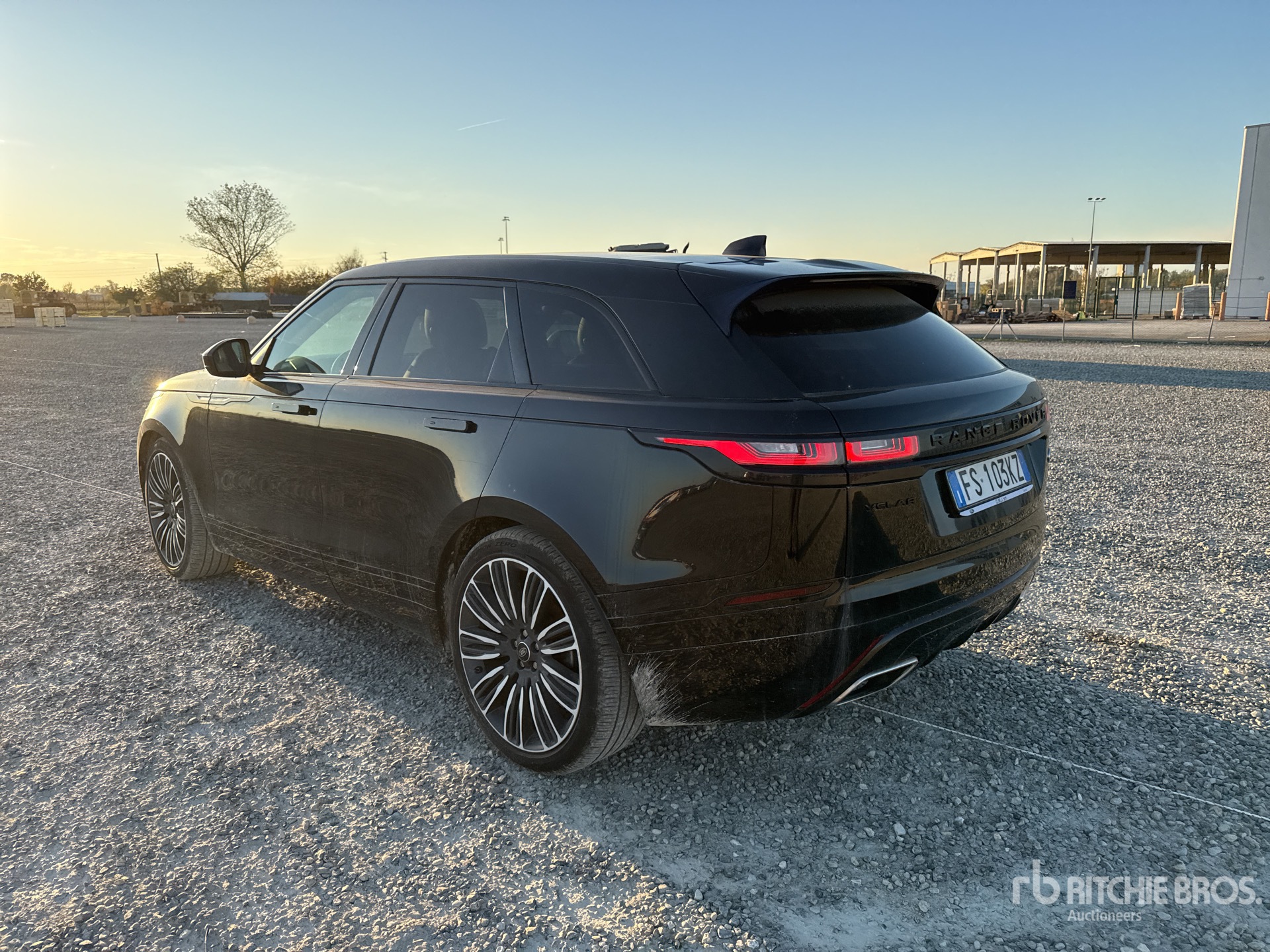 General Appearance with Picture, Left Rear Corner