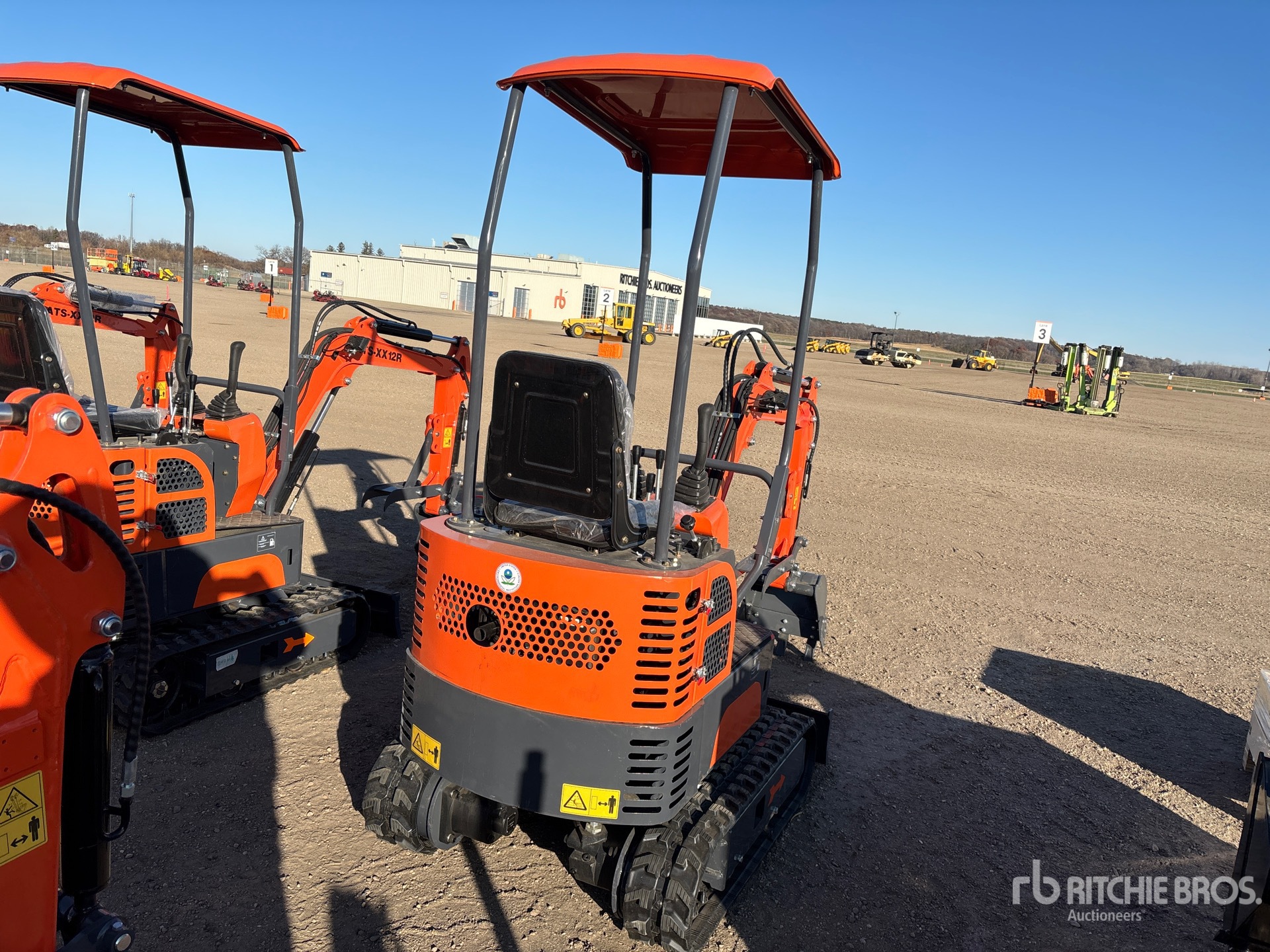 General Appearance with Picture, Right Rear Corner