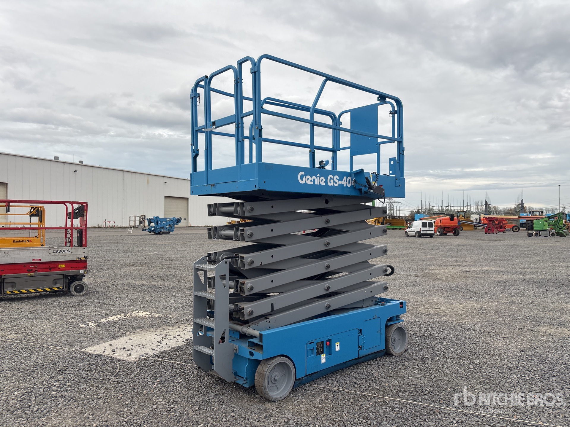 General Appearance with Bild, Ecke hinten rechts